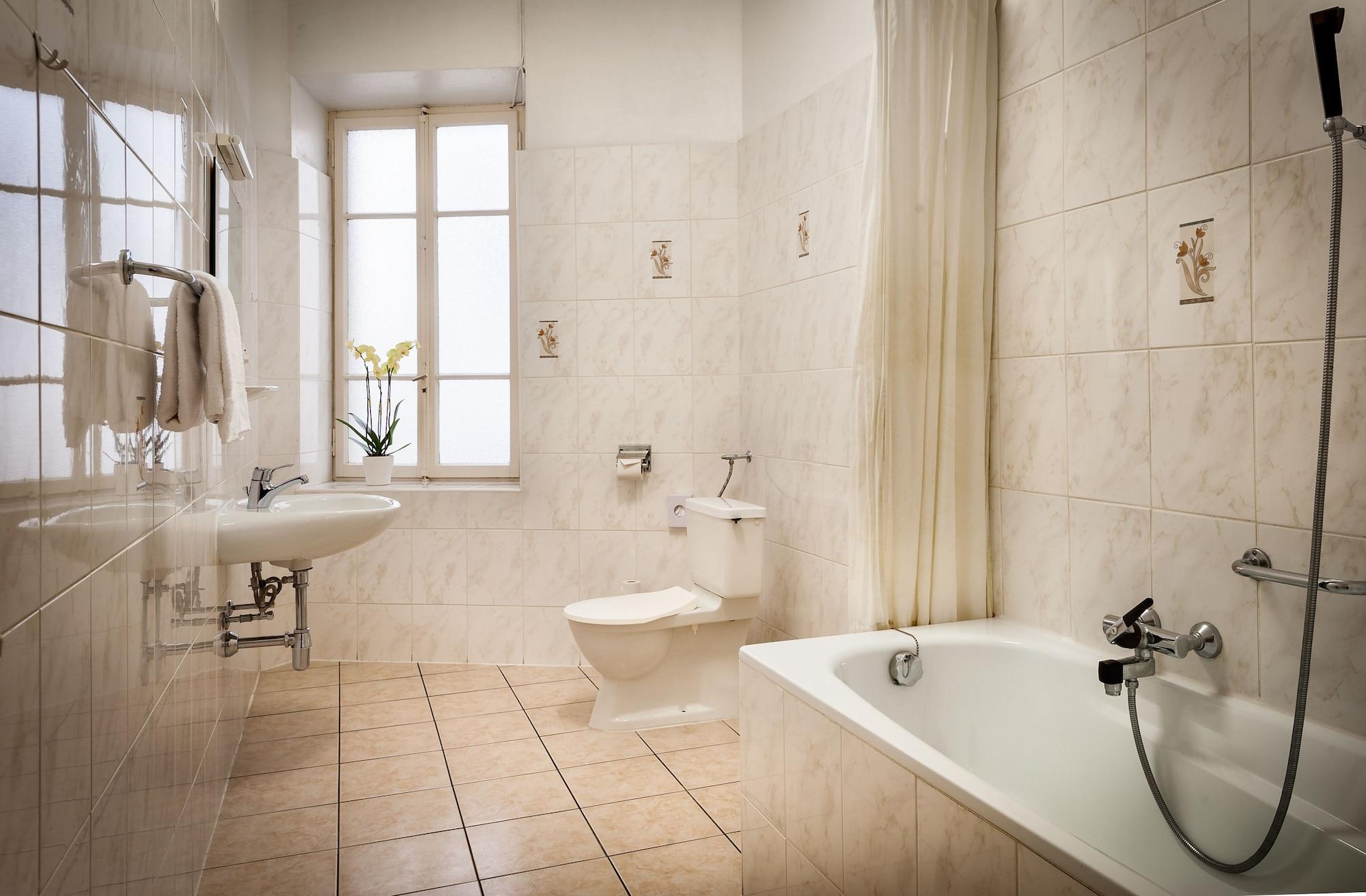 Easyrooms Dell'Angelo ロカルノ エクステリア 写真